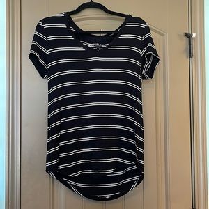 AERO Seriously Soft Perfect V Neck Stripped Tee
